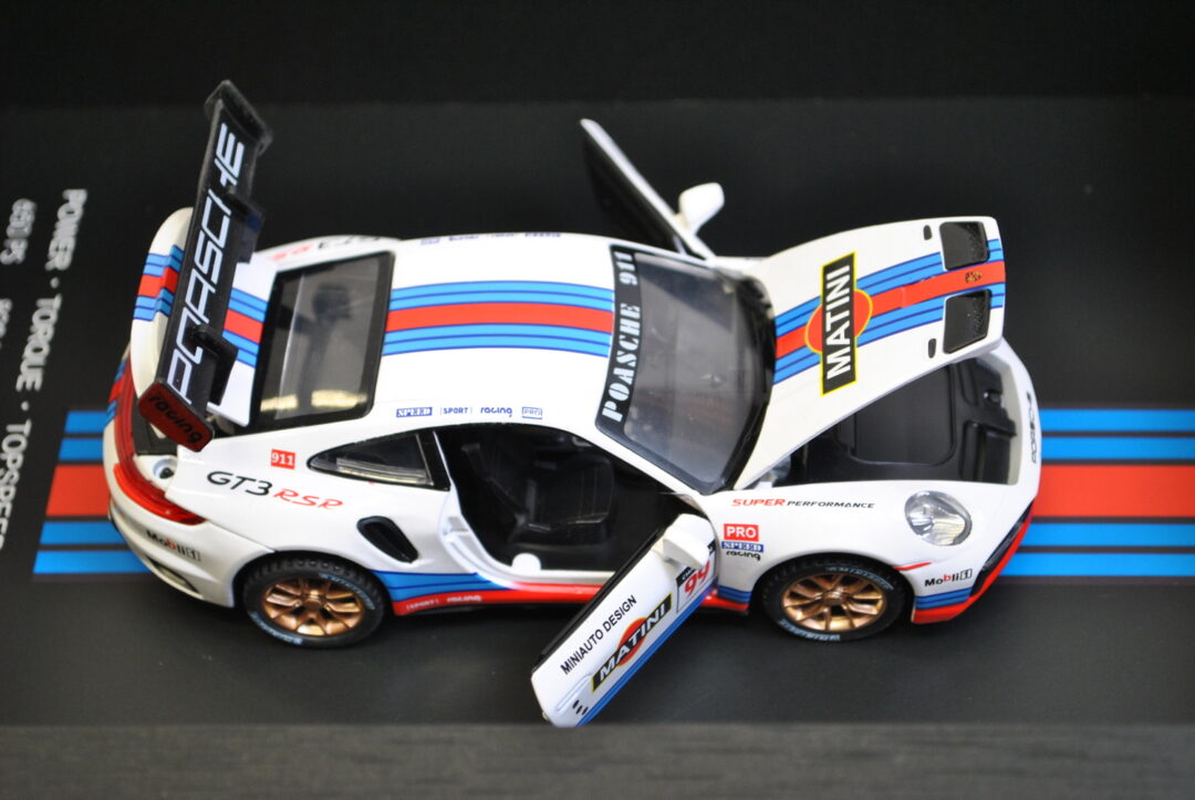 Model PORSCHE 911 GT3 RSR - 3D rámeček na stěnu - Obrázek 3