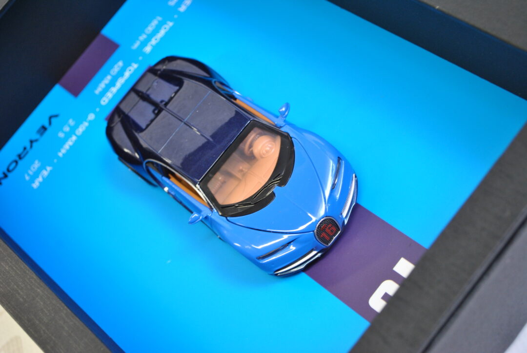 Model BUGATTI VEYRON - 3D rámeček na stěnu - Obrázek 3
